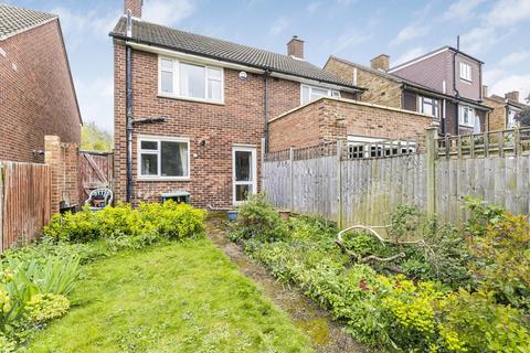 79 Strongbow Crescent, Eltham, London, SE9 1DW