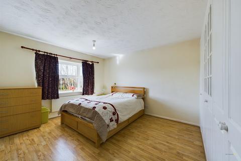 2 Ambervale Close, Littleover, Derby, DE23 3YB