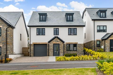 5 bedroom detached house to rent, The Pinnacle, Old Totnes Road, Newton Abbot
