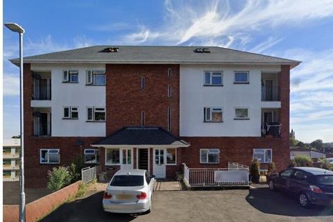 2 bedroom flat to rent, Flat 6, Howsell Road, Malvern Link