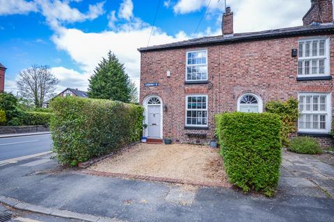 2 bedroom end of terrace house for sale, Sandiway Road, Altrincham