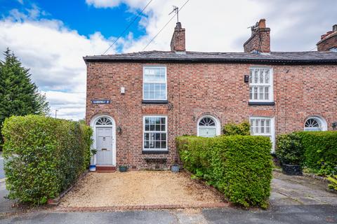 2 bedroom end of terrace house for sale, Sandiway Road, Altrincham