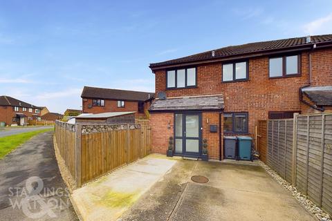 2 bedroom end of terrace house for sale, Lime Tree Avenue, Wymondham