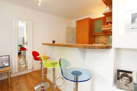 1 bedroom flat to rent, Warwick Crescent, Little Venice, London, W2