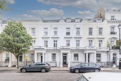 2 bedroom flat to rent, Denbigh Street, Pimlico, London, SW1V