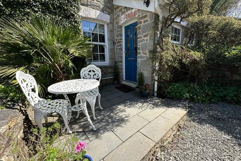 2 bedroom cottage for sale, Perranwell Station, Truro