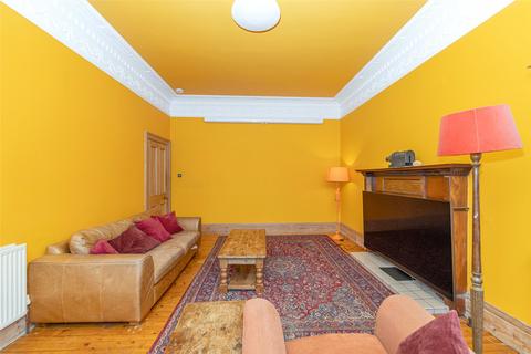 4 bedroom flat for sale, 49 Lauderdale Street, Edinburgh, EH9