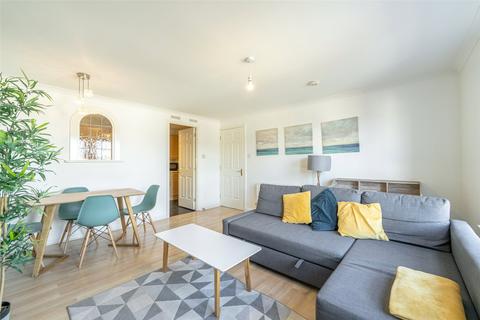 6/12 Mitchell Street, Edinburgh, EH6 7BD