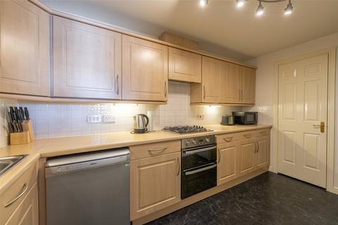6/12 Mitchell Street, Edinburgh, EH6 7BD