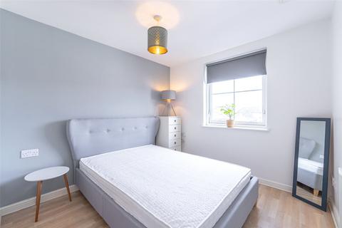 6/12 Mitchell Street, Edinburgh, EH6 7BD