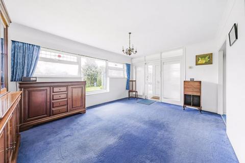 4 Lea Close, Hythe, CT21 4BU