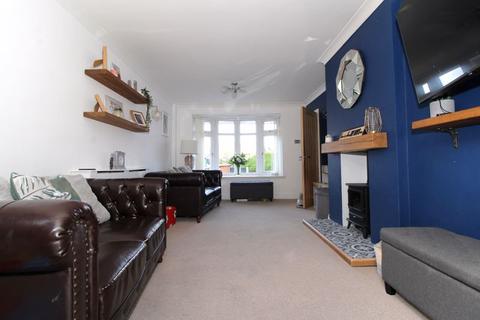 4 bedroom end of terrace house for sale, Peolsford Road, Pelsall, WS3 4NA