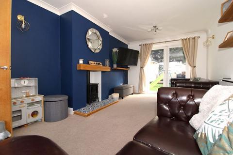 4 bedroom end of terrace house for sale, Peolsford Road, Pelsall, WS3 4NA