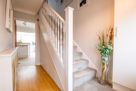 197 Hutton Drive, Hutton, Brentwood, CM13 1QZ