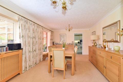 6 bedroom detached house for sale, Wannions Close, Chesham