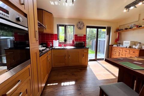43 Carleton Avenue, Fulwood, Preston, PR2 6YA