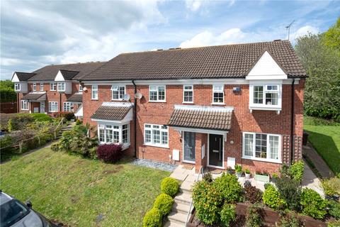 25 Ashdales, St Albans, AL1 2RA