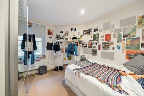 3 bedroom apartment for sale, Castellain Mansions, Castellain Road, Maida Vale, London, W9