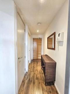 1 bedroom apartment to rent, Hutchings Street, London E14
