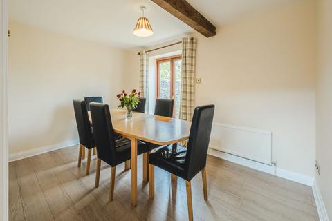 4 bedroom barn conversion for sale, St. Marys Close, Kempsford