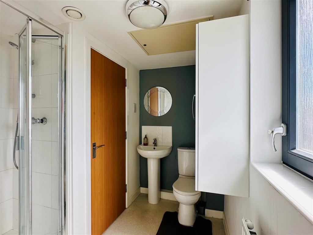 Ensuite Shower Room