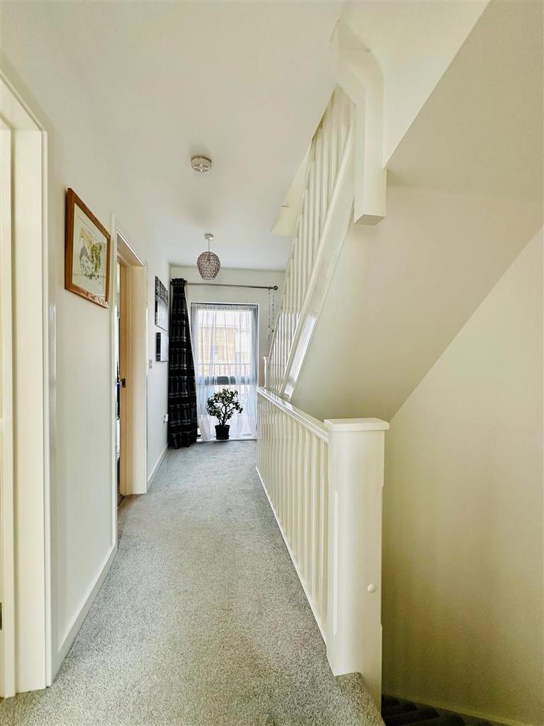 1st Floor Landing