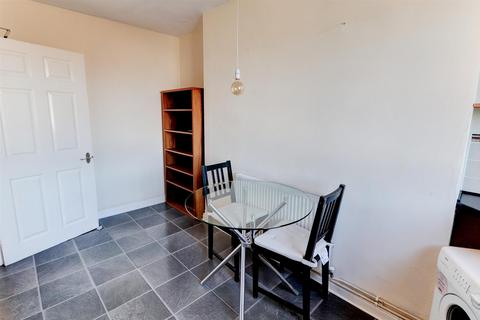 1 bedroom flat to rent, Willes Road, Leamington Spa