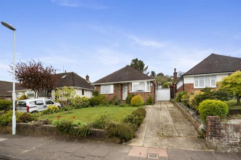 2 bedroom detached bungalow for sale, Hillview Road, Worthing