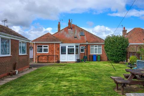 5 bedroom detached bungalow for sale, Hollym Road, Withernsea