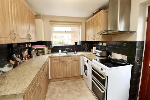 30 Chestnut Drive, Holme On Spalding Moor, York, YO43 4HW