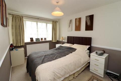 30 Chestnut Drive, Holme On Spalding Moor, York, YO43 4HW