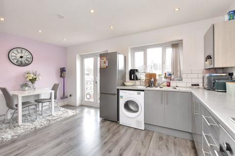 3 bedroom semi-detached house for sale, Argie Avenue, Leeds, West Yorkshire