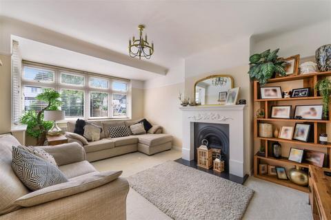 155 Winkworth Road, Banstead, SM7 2JP