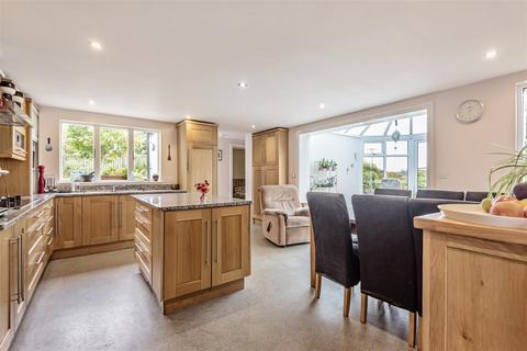 5 bedroom detached house for sale, Egloskerry, Launceston