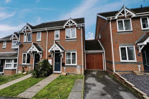 2 bedroom end of terrace house for sale, Foxglove Rise Maidstone, ME14