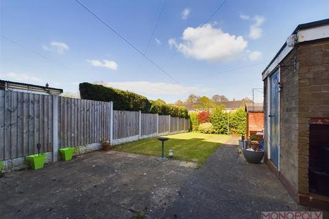 3 bedroom end of terrace house for sale, Herbert Jennings Avenue, Wrexham