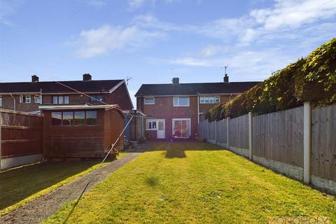 3 bedroom end of terrace house for sale, Herbert Jennings Avenue, Wrexham