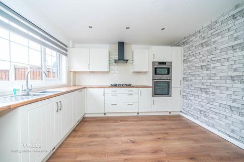 4 Barnard Way, Cannock, WS11 6XJ