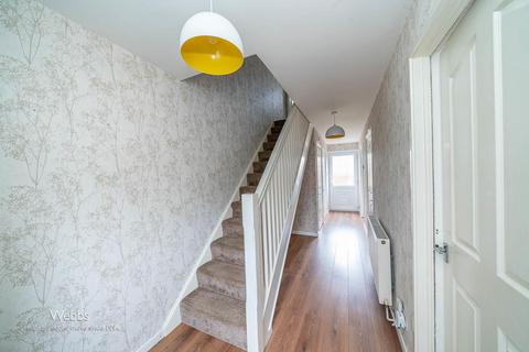 4 Barnard Way, Cannock, WS11 6XJ