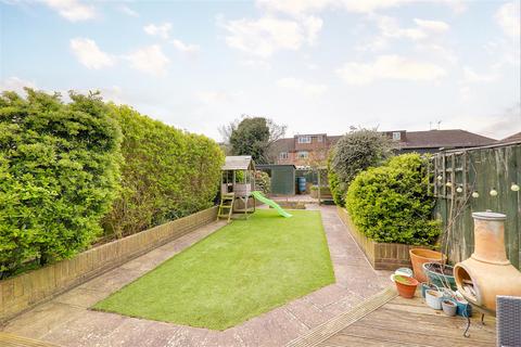 75 Shandon Road, Worthing, BN14 9DX