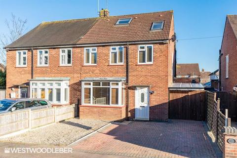 4 bedroom semi-detached house for sale, Forres Close, Hoddesdon EN11