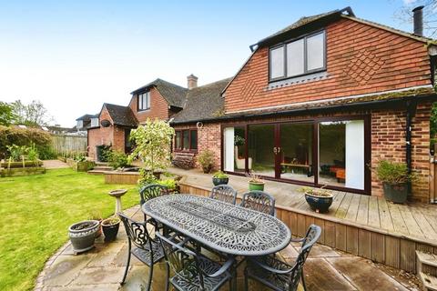 4 bedroom detached house for sale, HAMSTREET