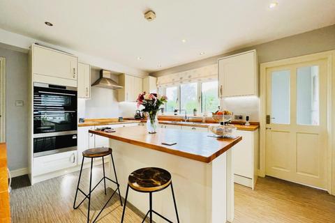 4 bedroom detached house for sale, HAMSTREET