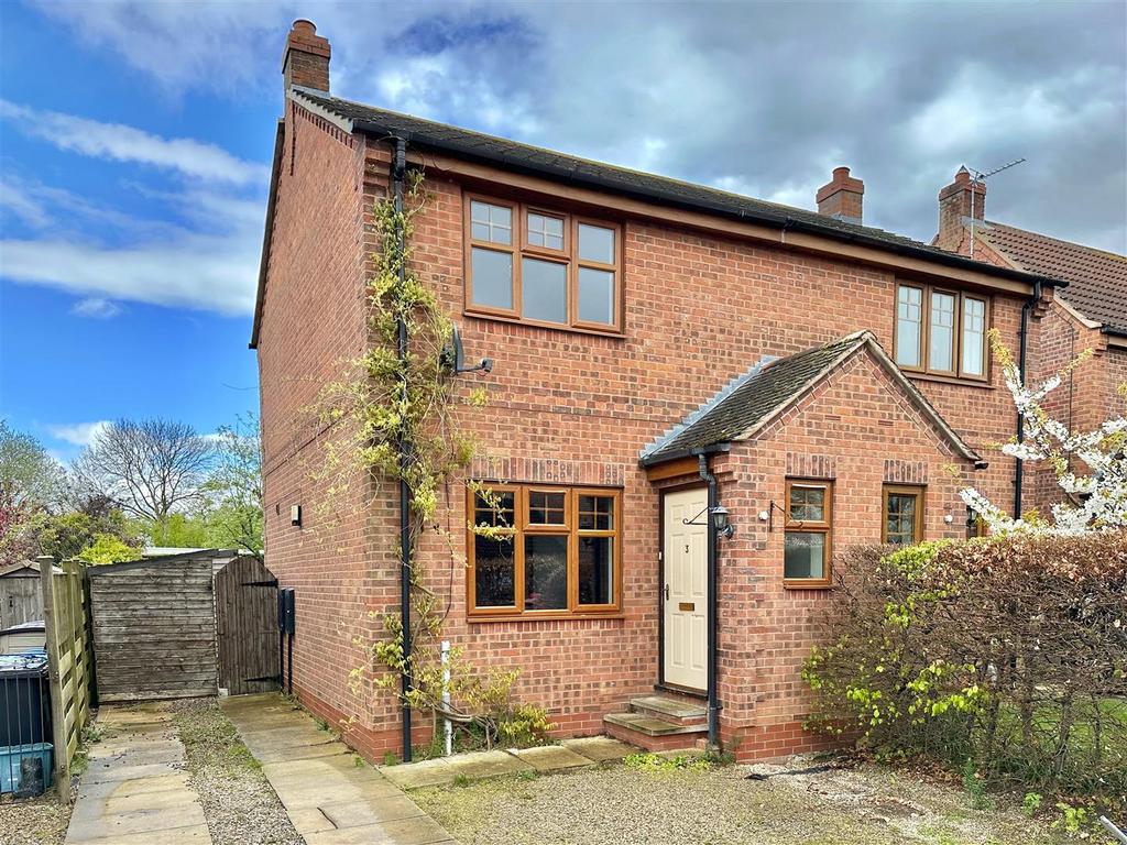 Chapel Court, Huby, York 2 bed semidetached house for sale £175,000