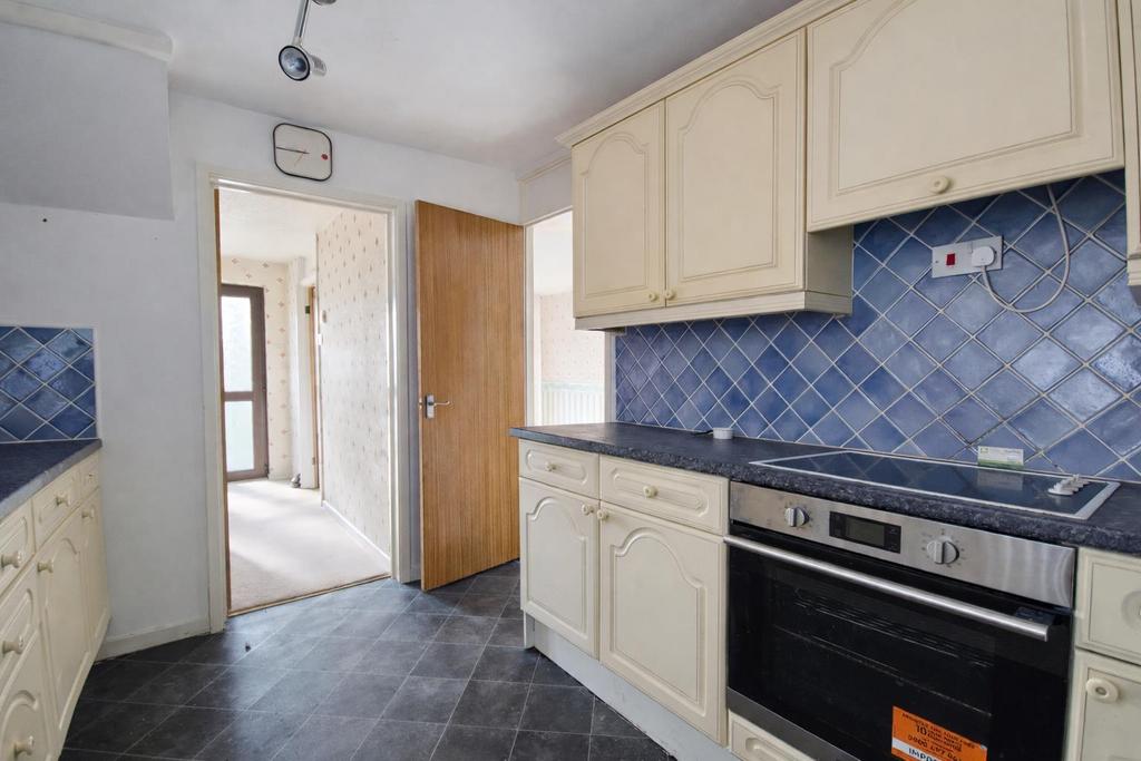 Kitchen 22 CH.png