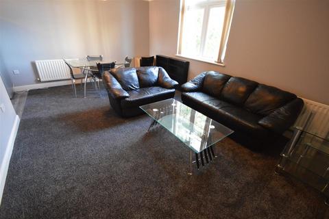 2 bedroom flat to rent, Bold Street, Manchester M15