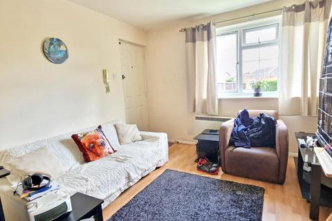 1 bedroom flat for sale, Kingfisher Way, Bicester