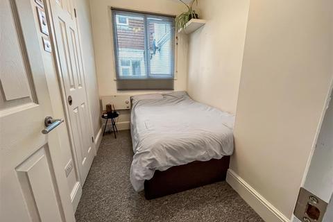 1 bedroom property to rent, Freshfield Road, Brighton