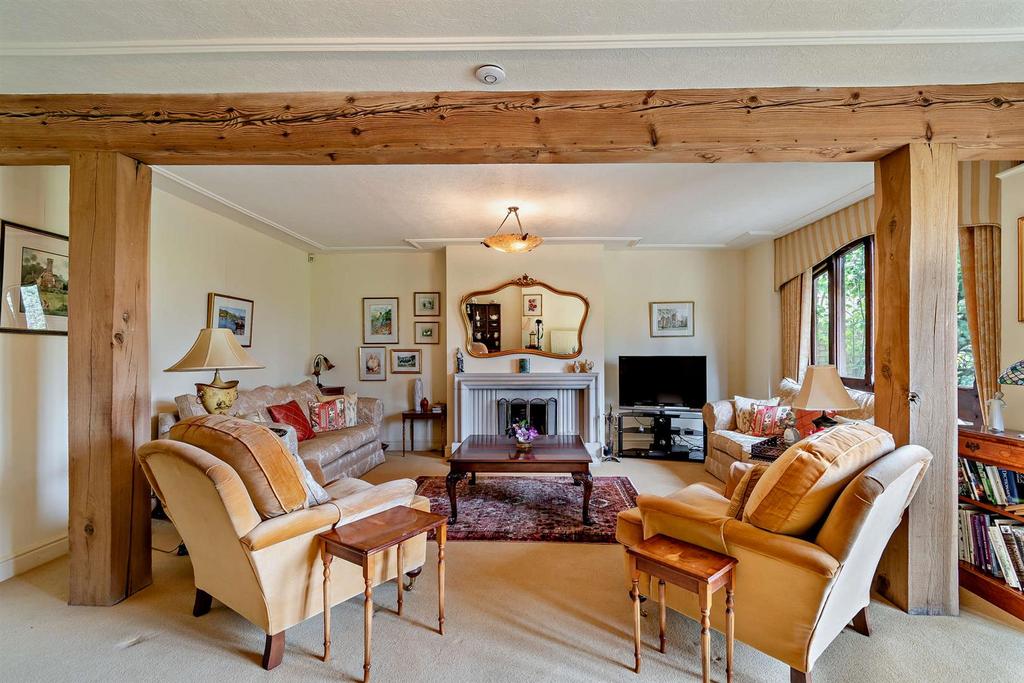 8588316-interior19-800.jpg