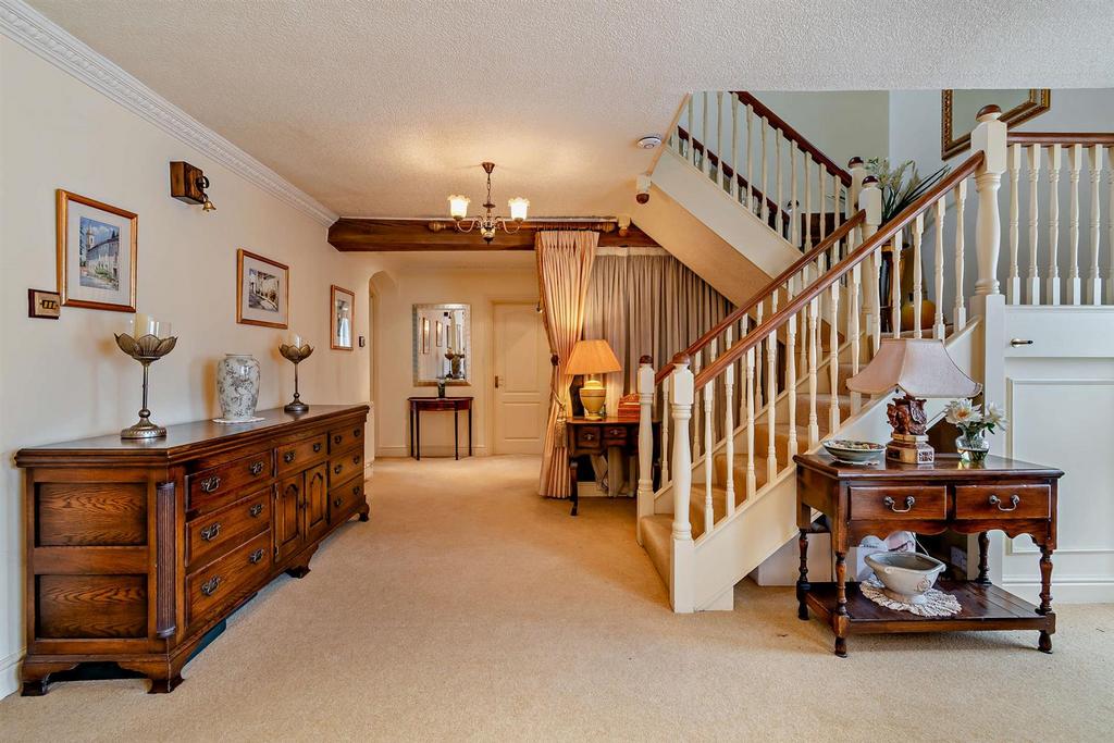 8588316-interior25-800.jpg